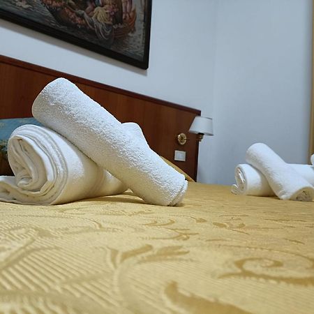 Hotel Domus Cesena Zewnętrze zdjęcie