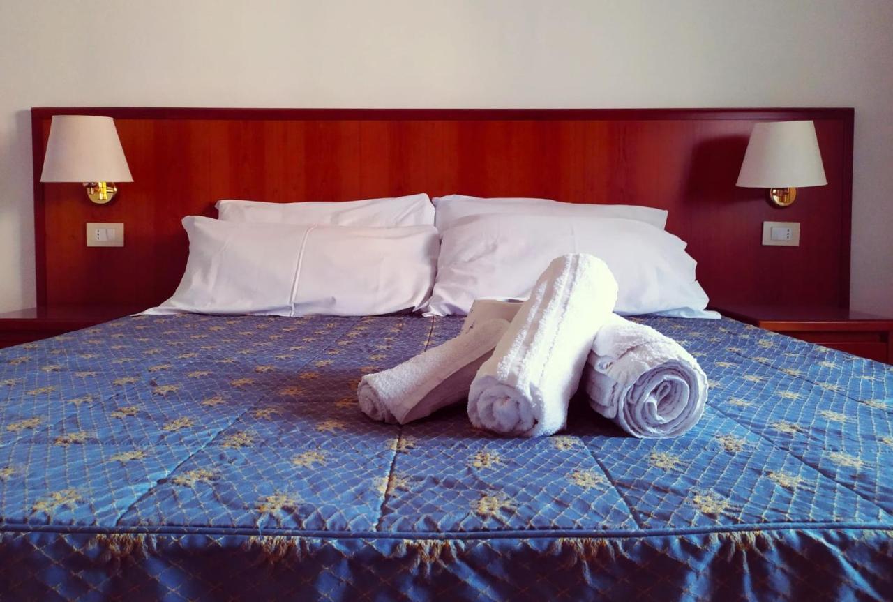 Hotel Domus Cesena Zewnętrze zdjęcie