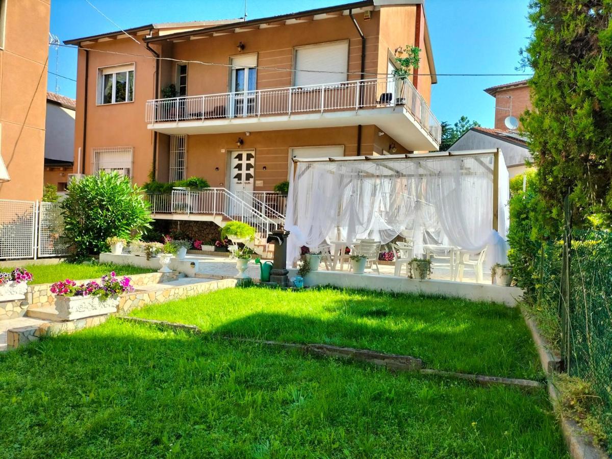 Hotel Domus Cesena Zewnętrze zdjęcie